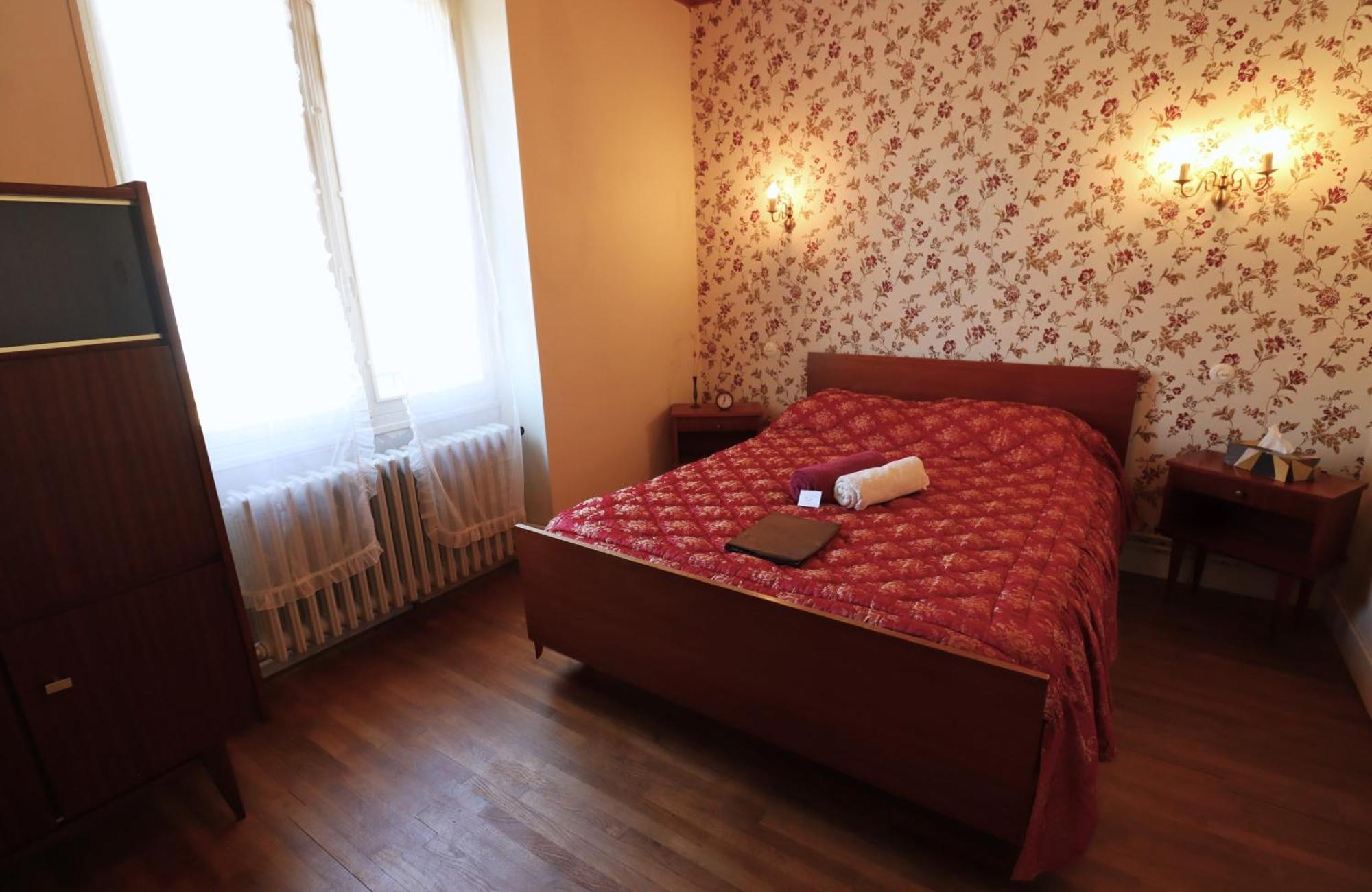 Location De Chambres Bienvenue Chez Meme Treigny Eksteriør bilde